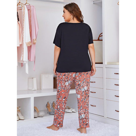 The Floral-Bridge Lounge-Duo with Integrated Pocket-Accent & Tapered Botanical-Leg