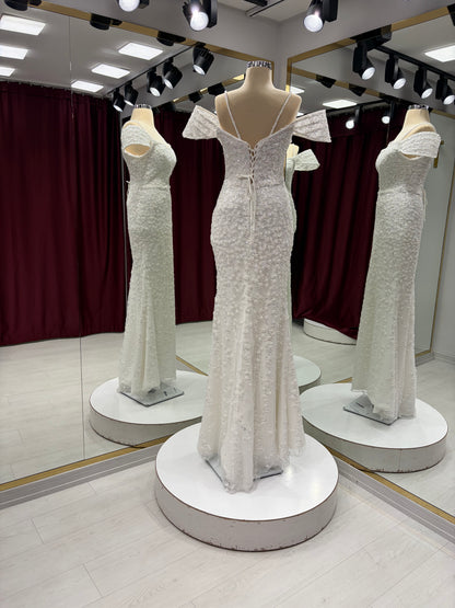 Boventi Eternal Grace Lace Gown #1096