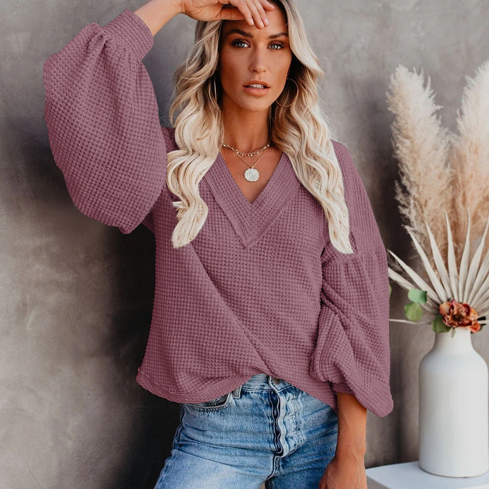 Modern Oversized Knit Blouse for Seasonal Layering