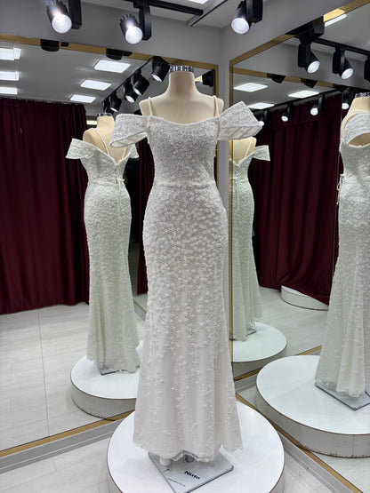 Boventi Eternal Grace Lace Gown #1096