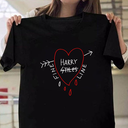 Fine Line Heart & Arrow Graphic Tee