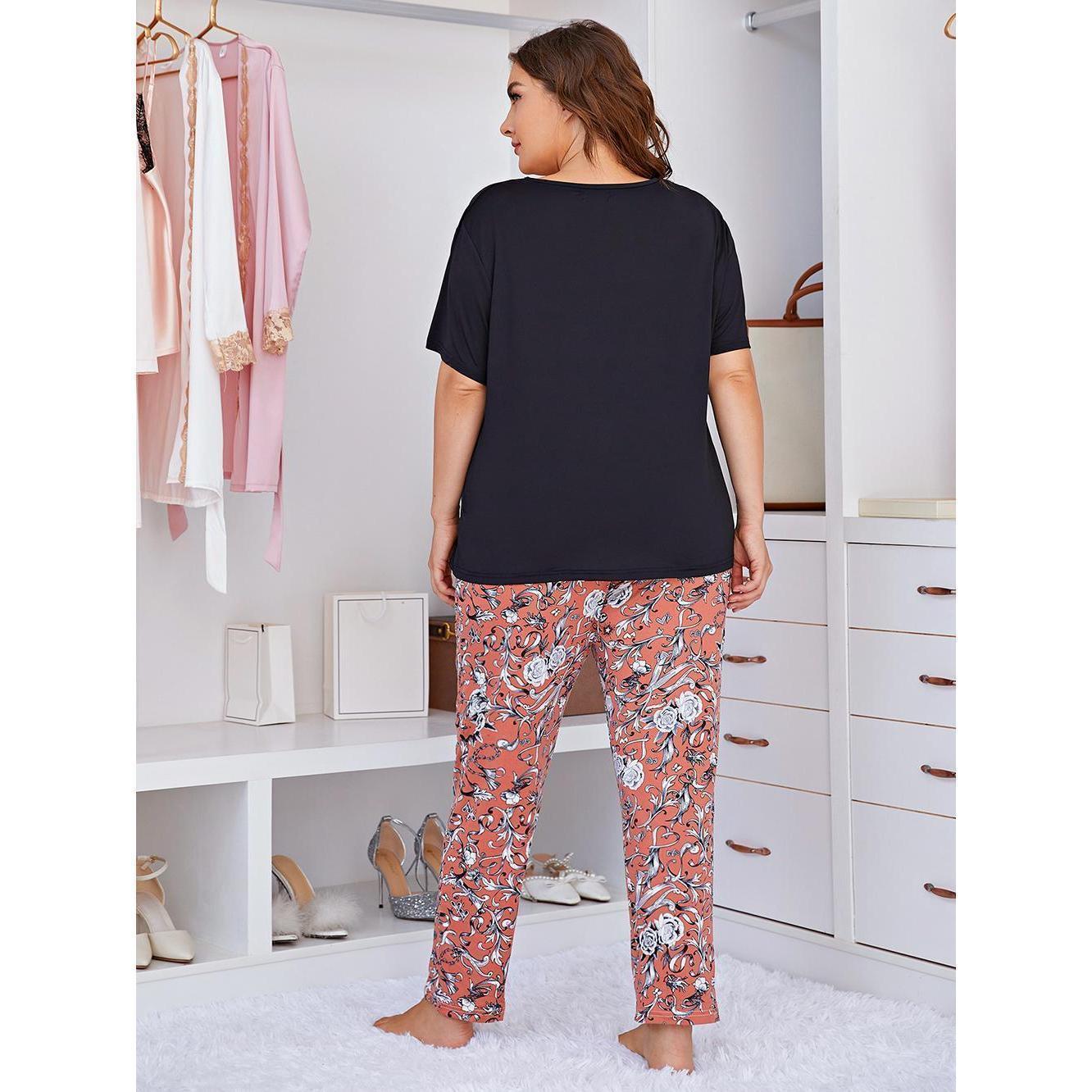 The Floral-Bridge Lounge-Duo with Integrated Pocket-Accent & Tapered Botanical-Leg