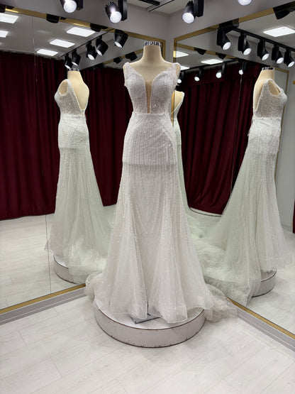 Boventi Ethereal Dream Lace Gown #1099