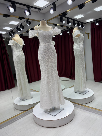 Boventi Eternal Grace Lace Gown #1096