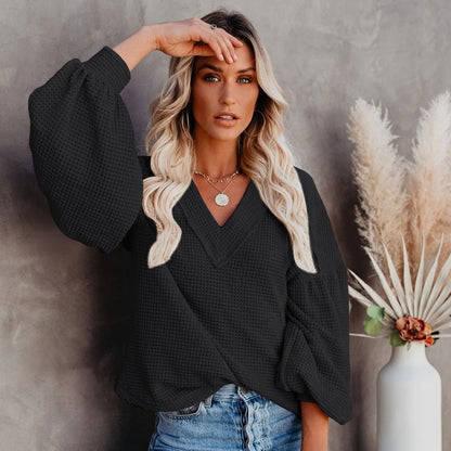 Modern Oversized Knit Blouse for Seasonal Layering