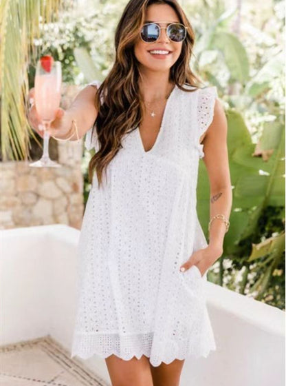 Elegant Coastal White Mini Dress in Intricate Jacquard Lace