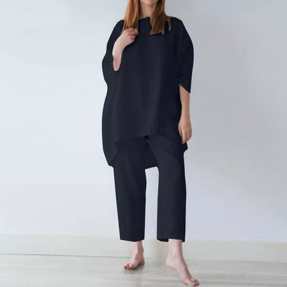Ethereal-Volume Artisanal Suit with Sculptural Drop-Shoulder Frame