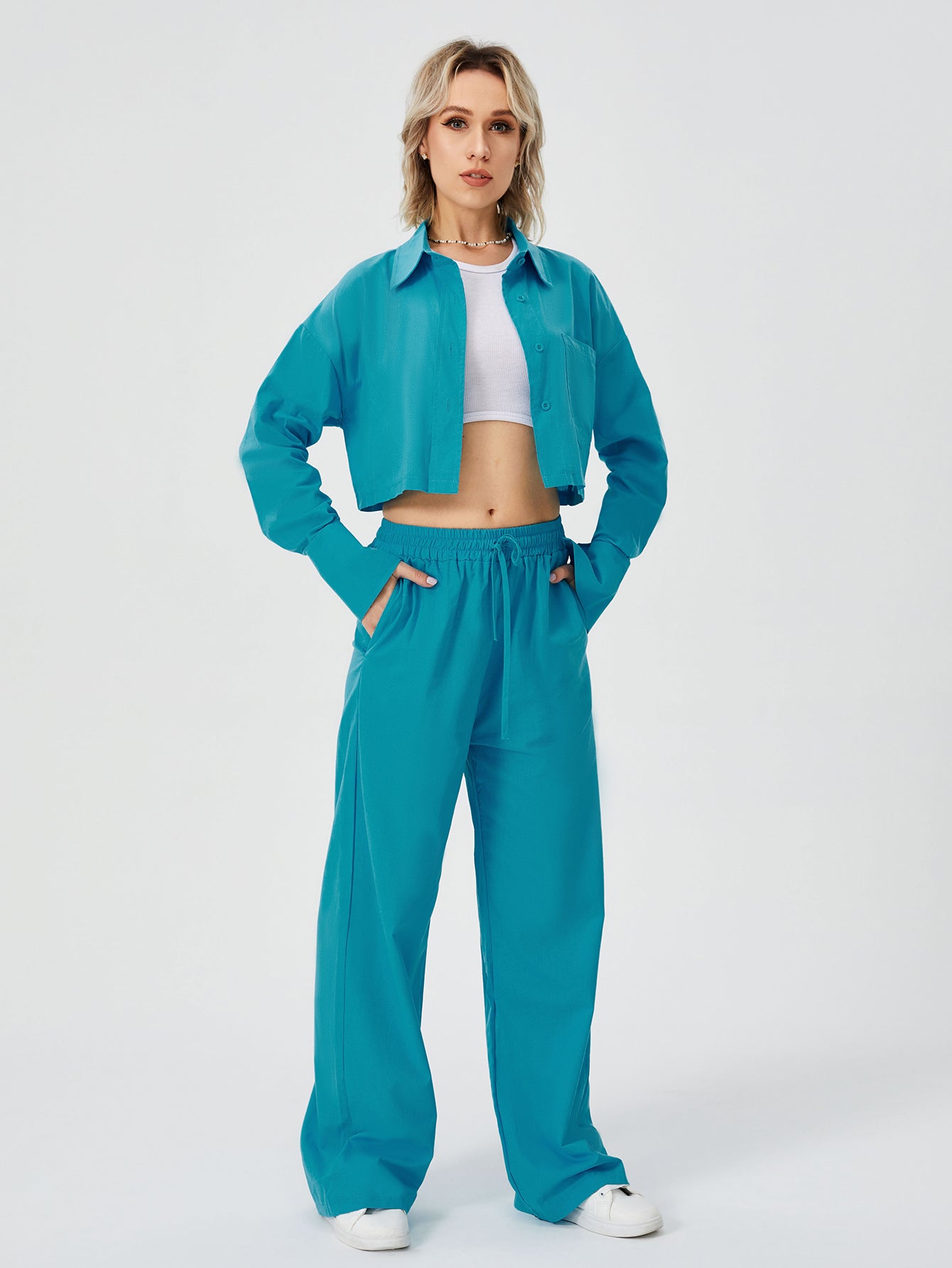 Utility-Zen Relaxed Suit with Architectural Crop-Frame & Fluid Draping