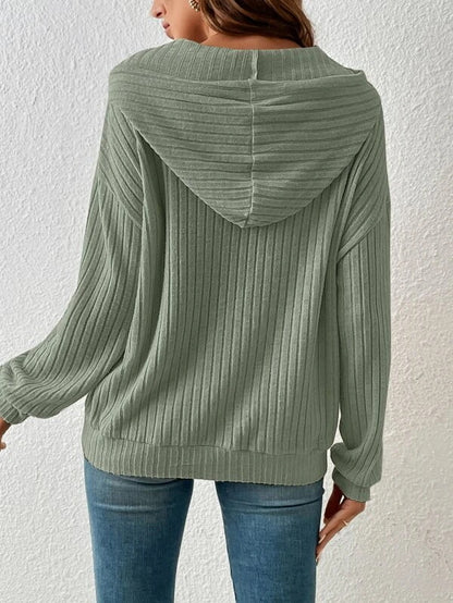 Modern Urban Knitwear Hoodie with Relaxed Scandi-Style Fit
